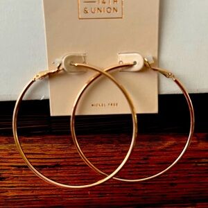 Nordstrom Rose Gold Hoop Earrings Sleek Minimalist Design